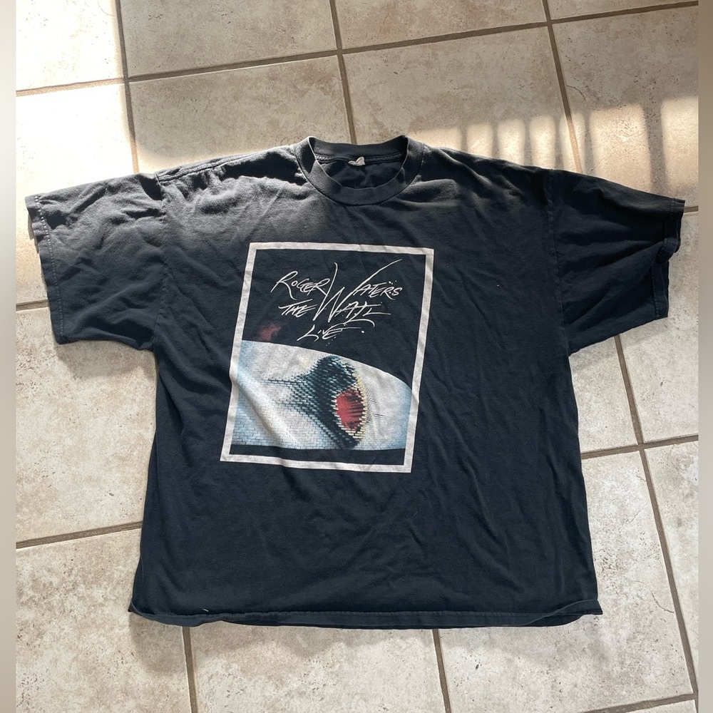 Graphic Tee